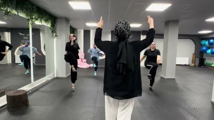Hamile Pilatesi · 8 Ders